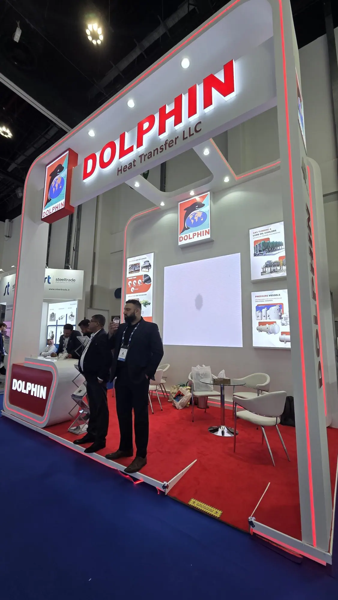 Dolphin Heat Transfer illuminated stand architecture
