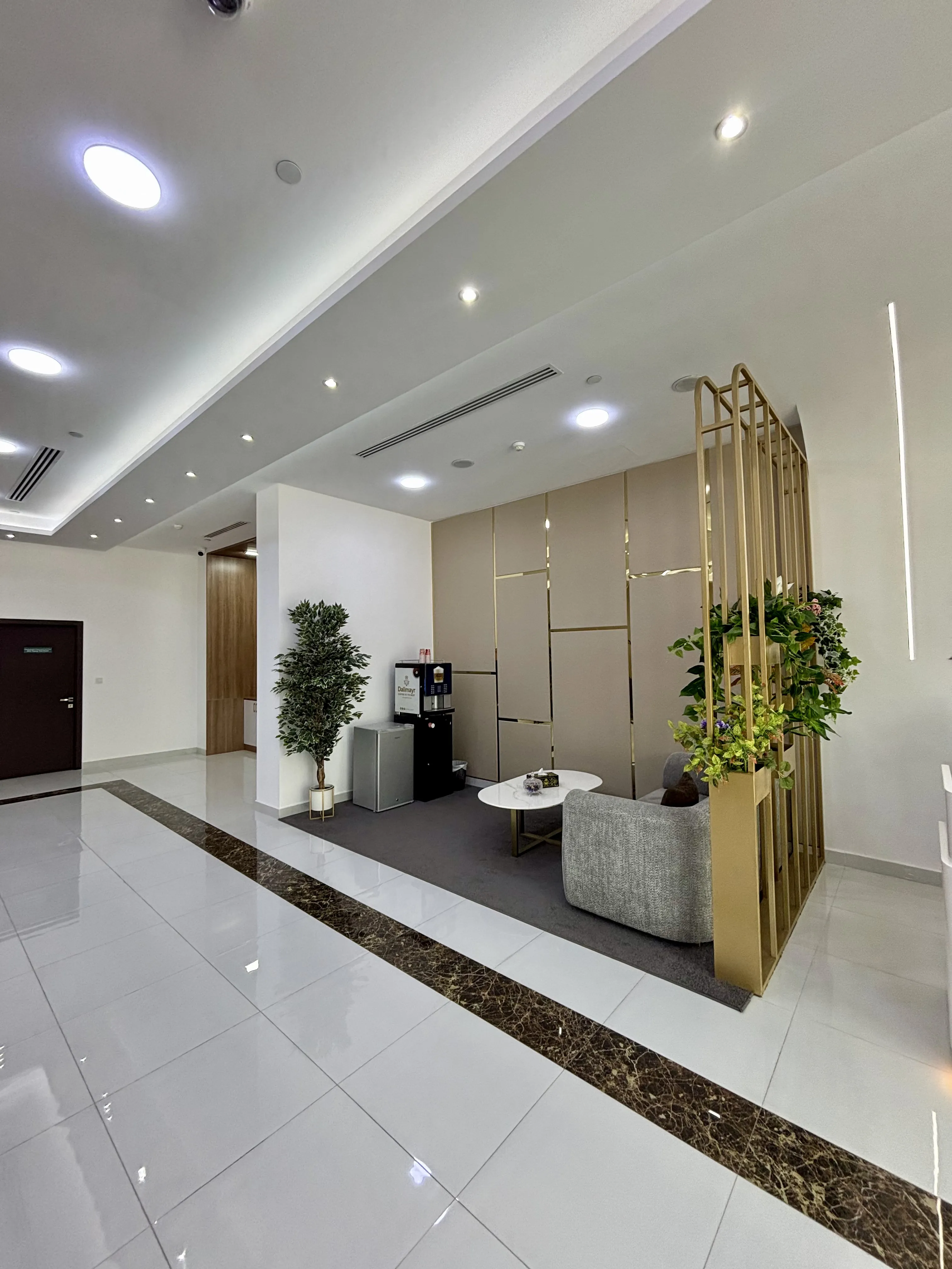 Excellence Driving customer service interior