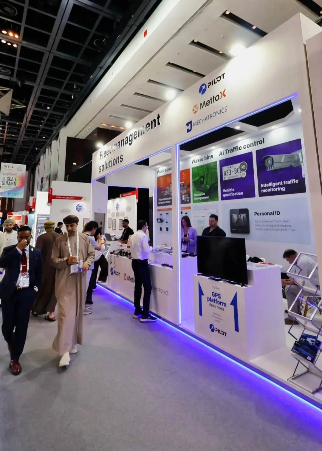Pilot branded exhibition environment